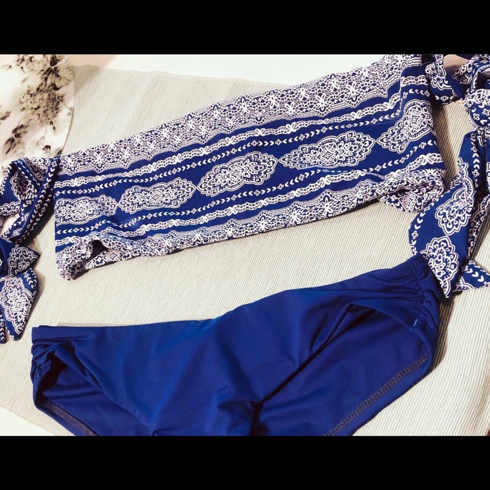 Quint Soul - Sleeved Tube Top Bikini